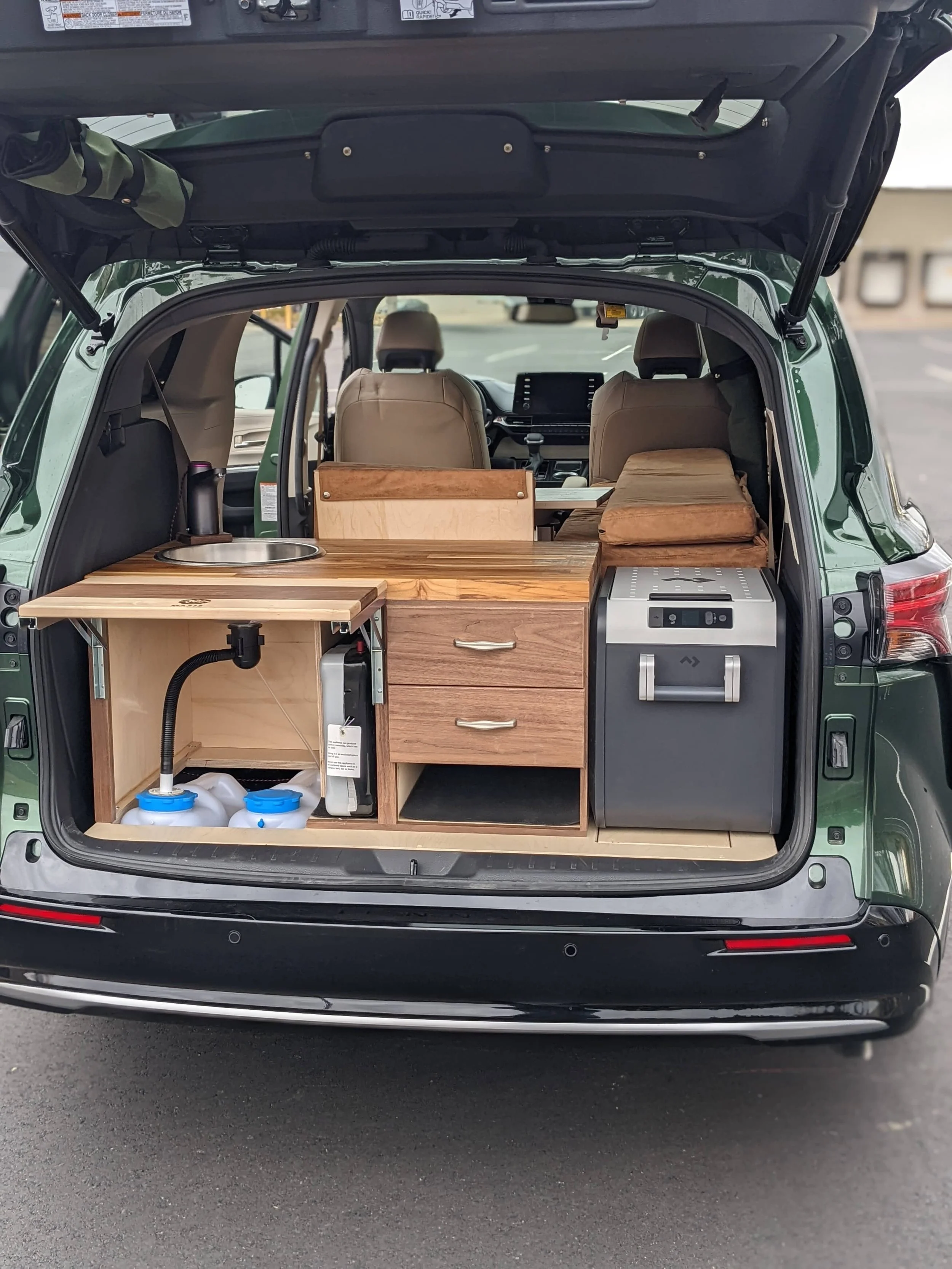 Minivan camping sale car occasion